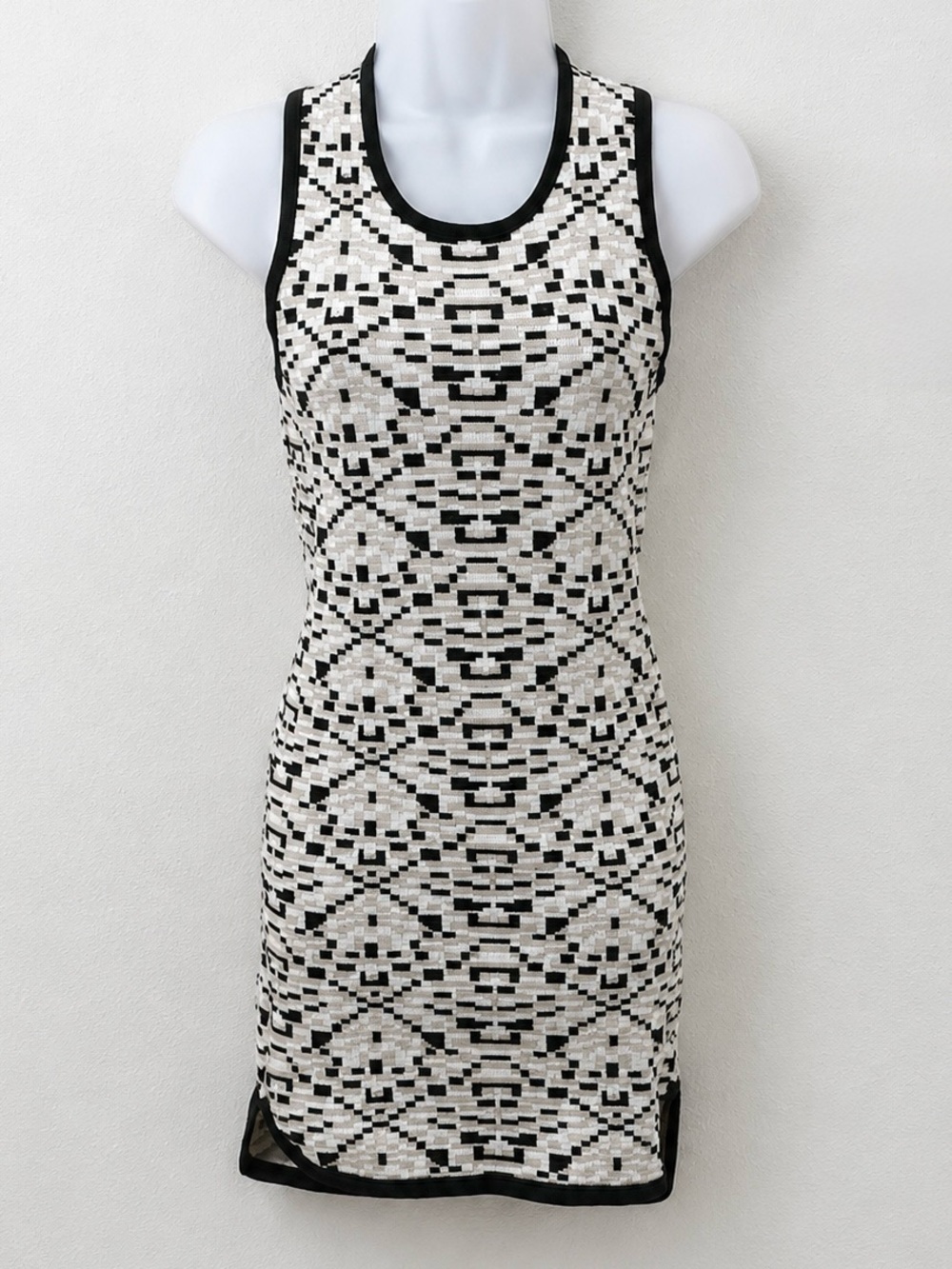 Parker Black Blush Geometric Knit Sleeveless Mini Dress Size S